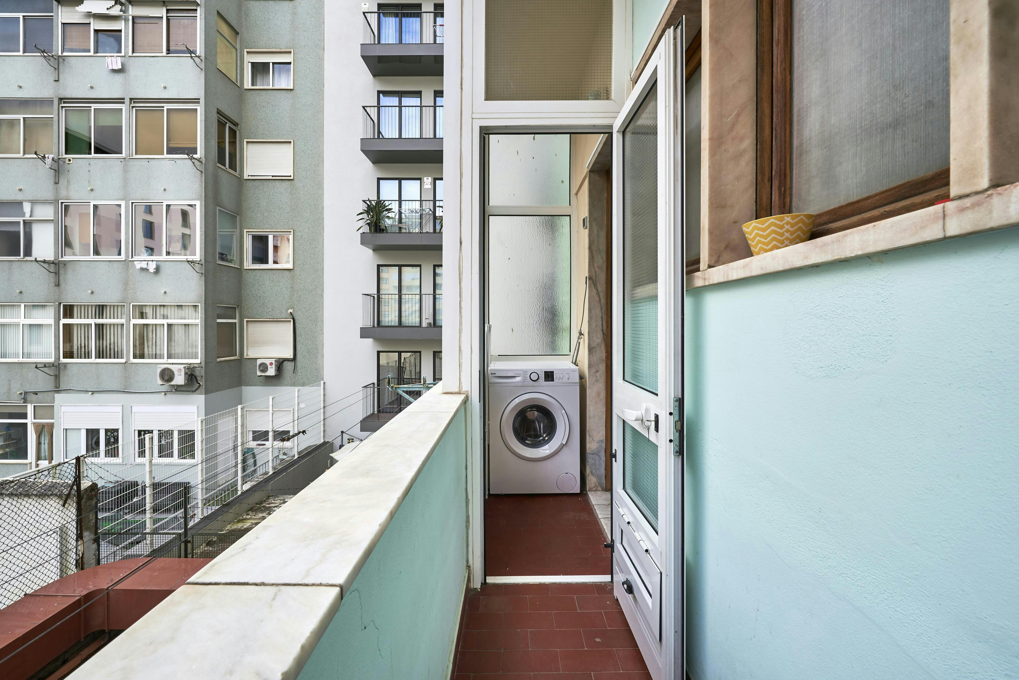Apartment Lisbon, 100m² — photo 5