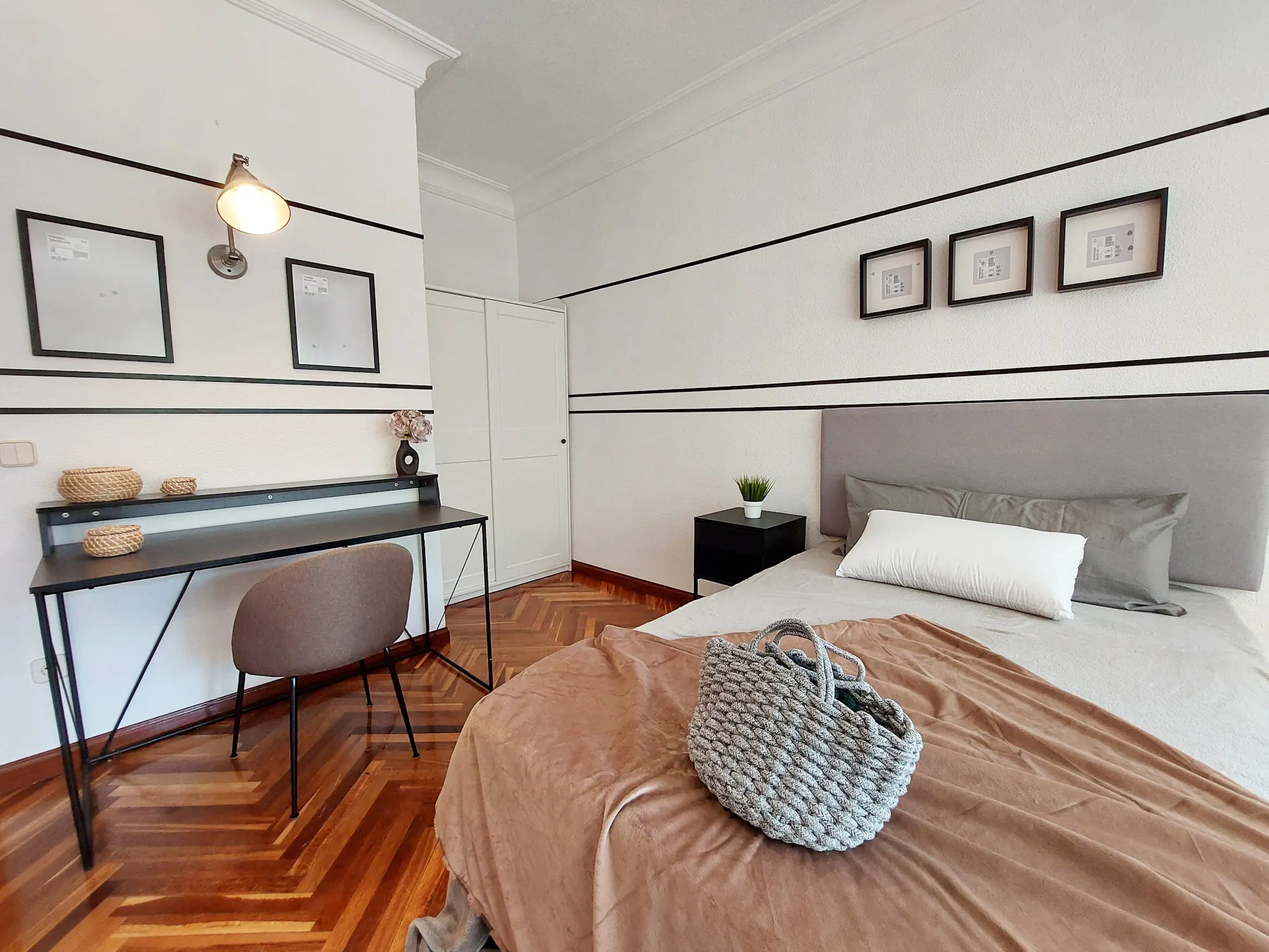 Private room in Calle de Carmen Sánchez Carrascosa, Madrid (1537971) ROOM 3