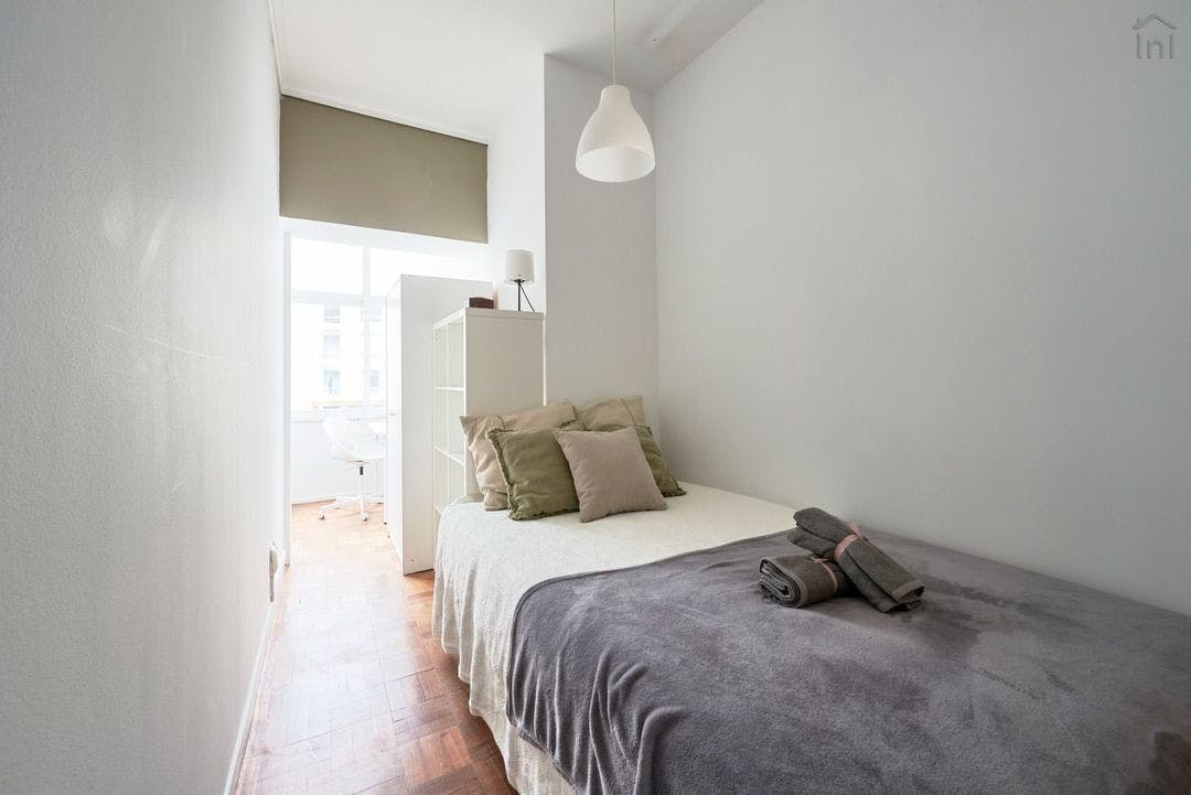 Avenida Miguel Bombarda, Lisbon preview