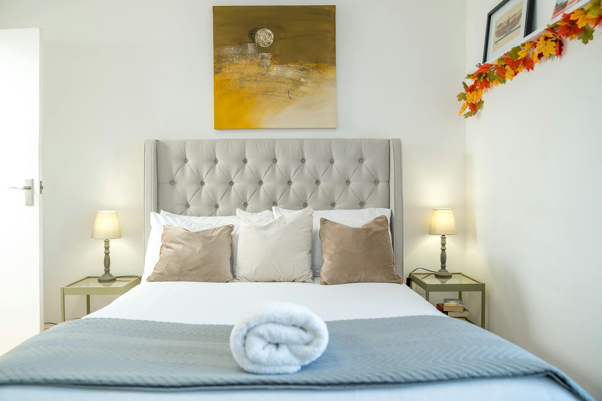 Wohnung zu mieten für 4.639 € pro Monat in Edgware, Hale Lane