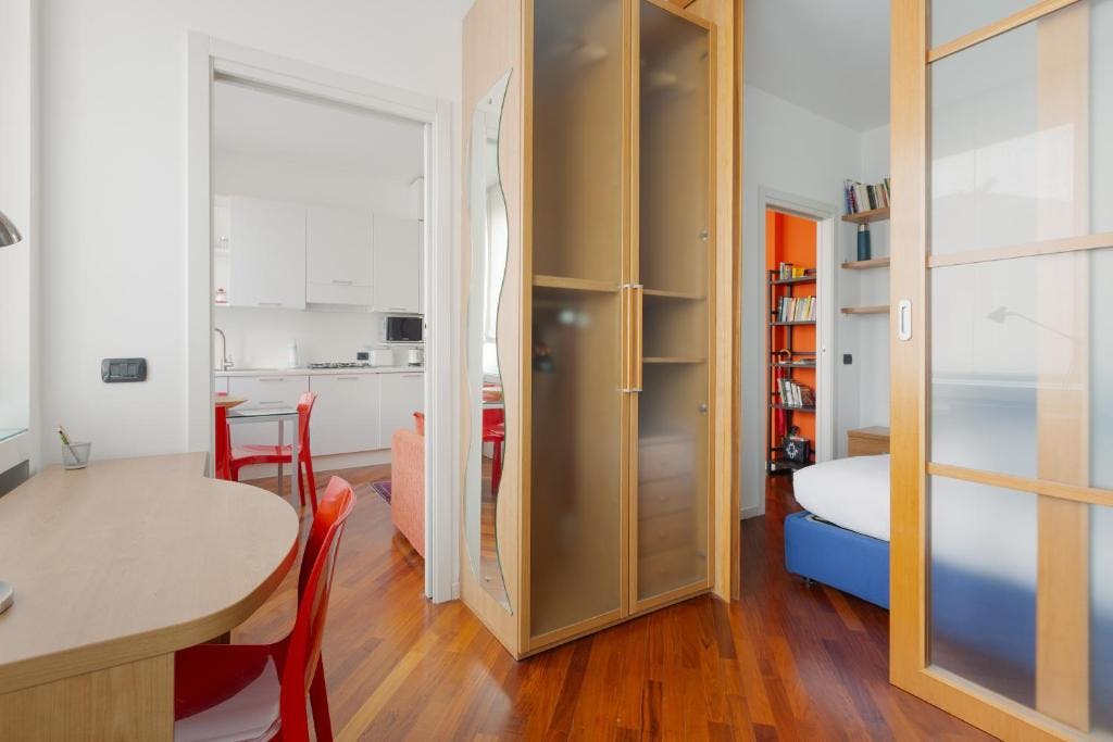 Apartment Milan, 1 bed, 55m² — photo 2