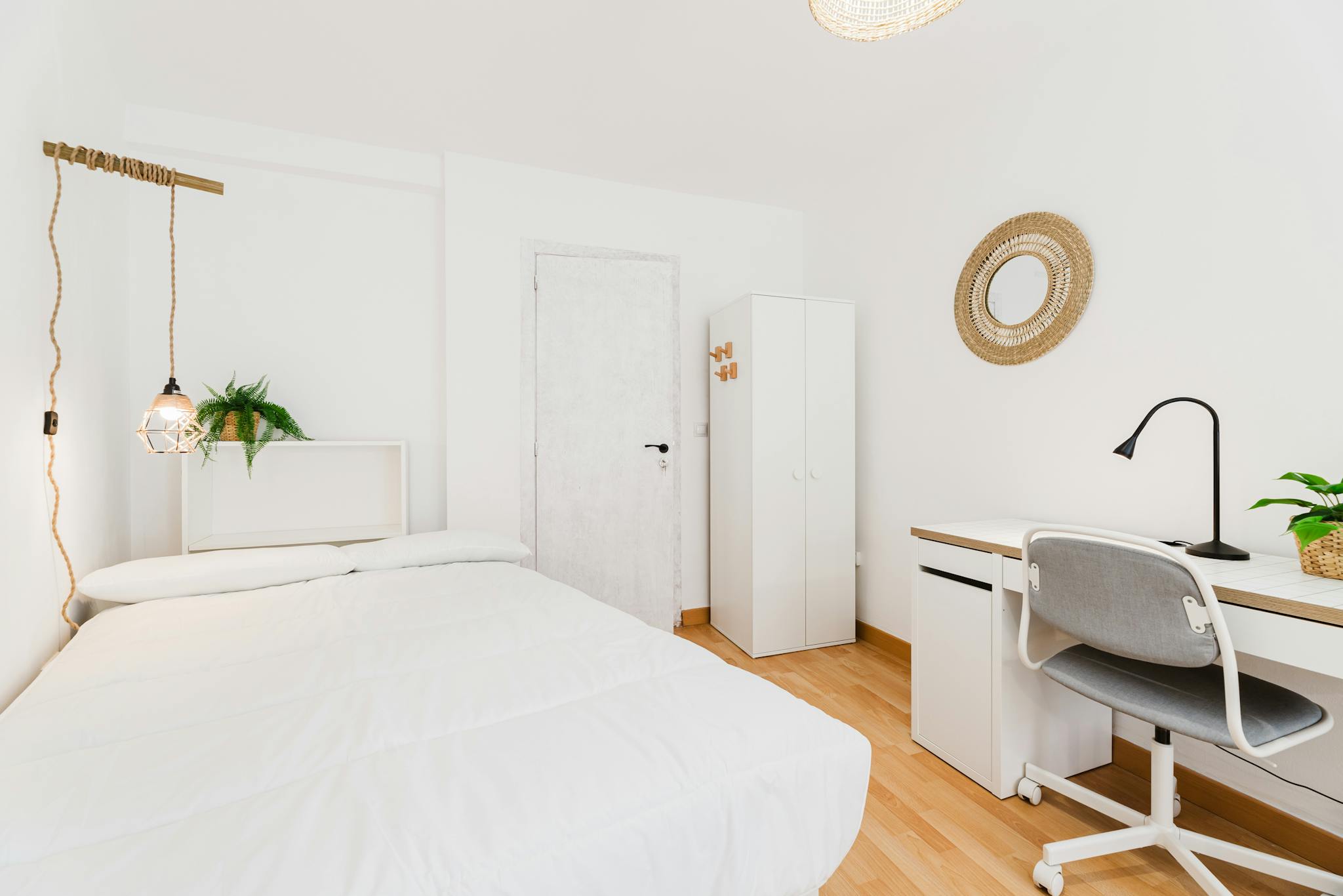 Carrer Consol, Valencia preview