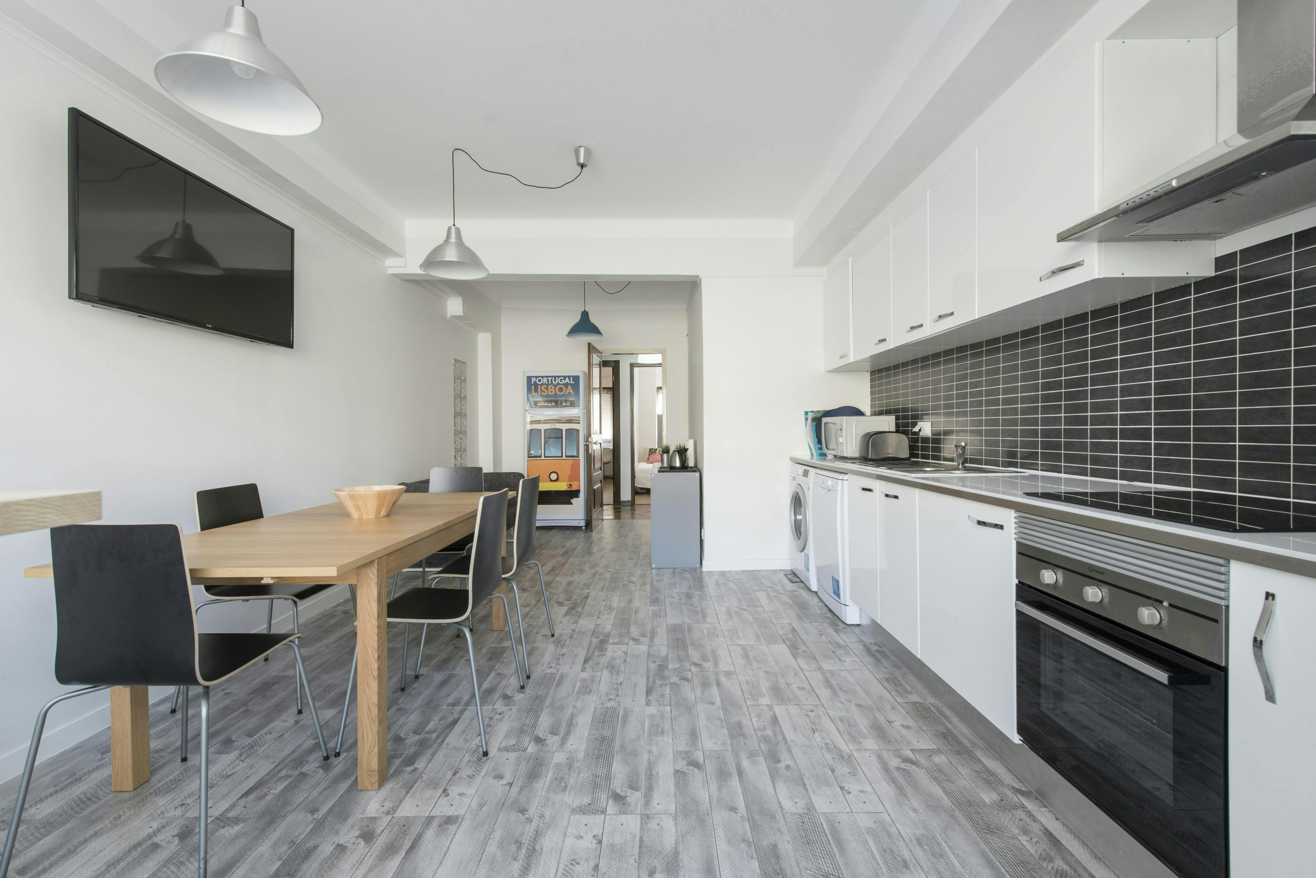 Apartment Lisbon, 100m² — photo 7