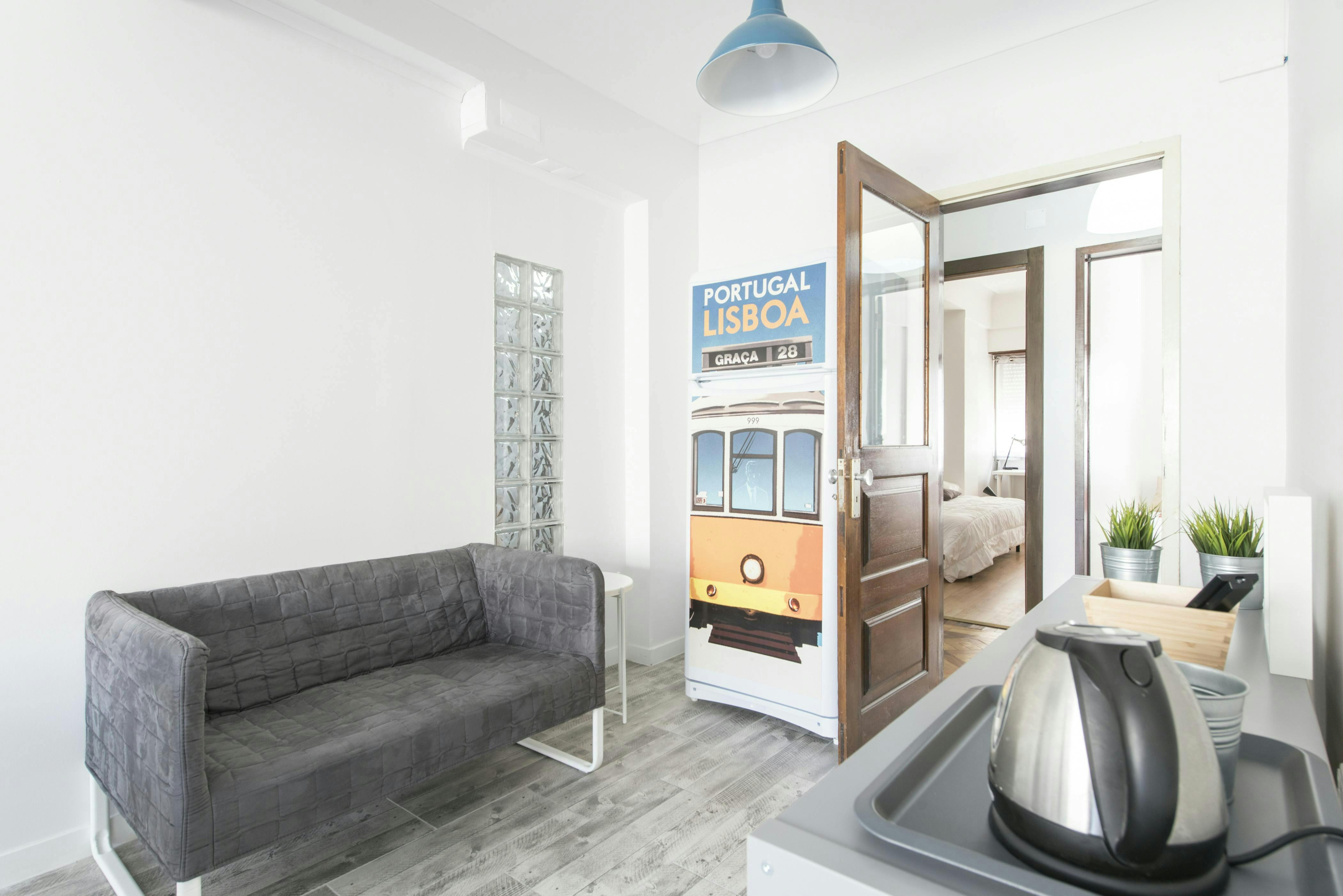 Apartment Lisbon, 100m² — photo 3