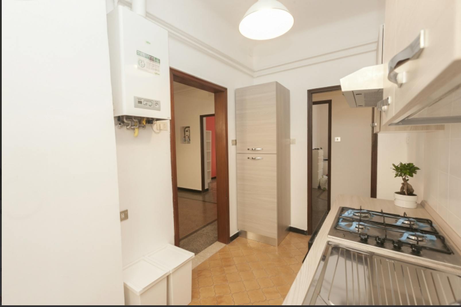 Single room Genoa, 1 bed, 13m² — photo 7