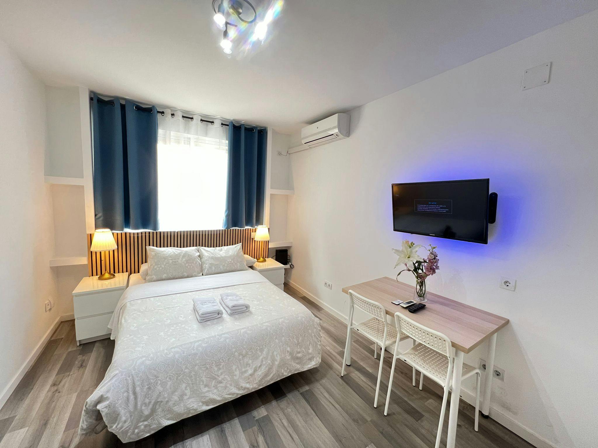Studio for rent for €1,299 per month in Madrid, Calle de Vallehermoso