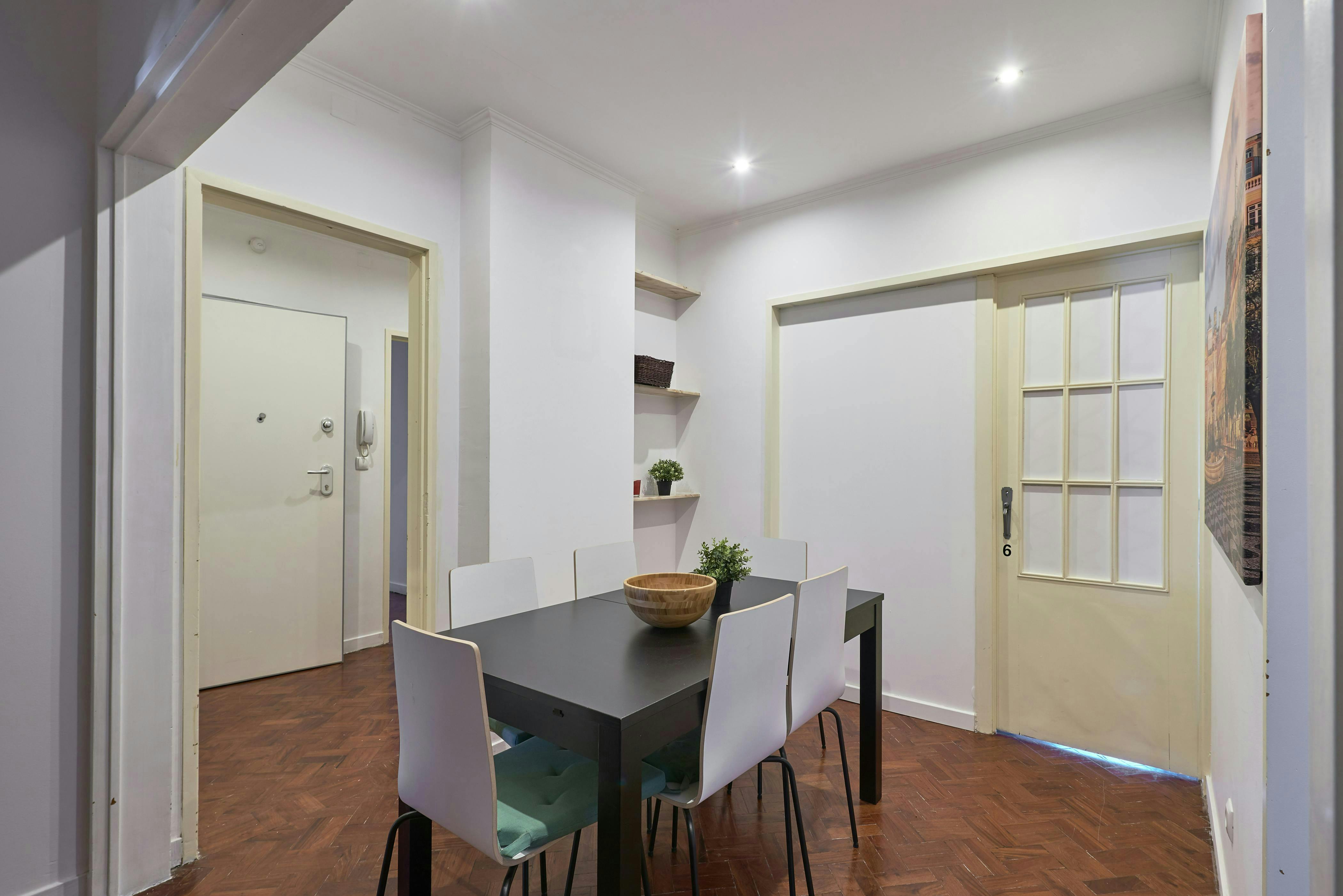 Apartment Lisbon, 100m² — photo 3