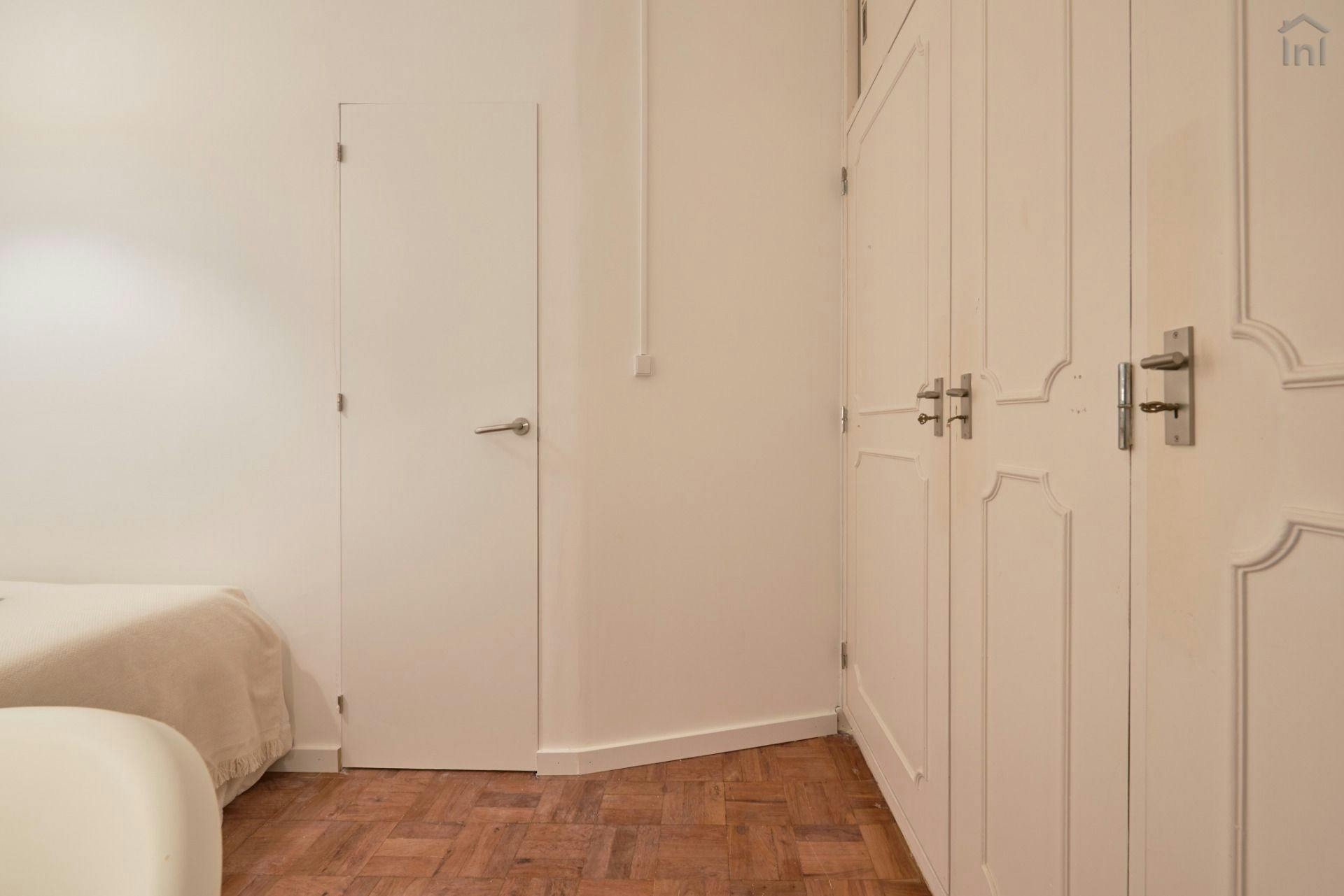Apartment Lisbon, 100m² — photo 11