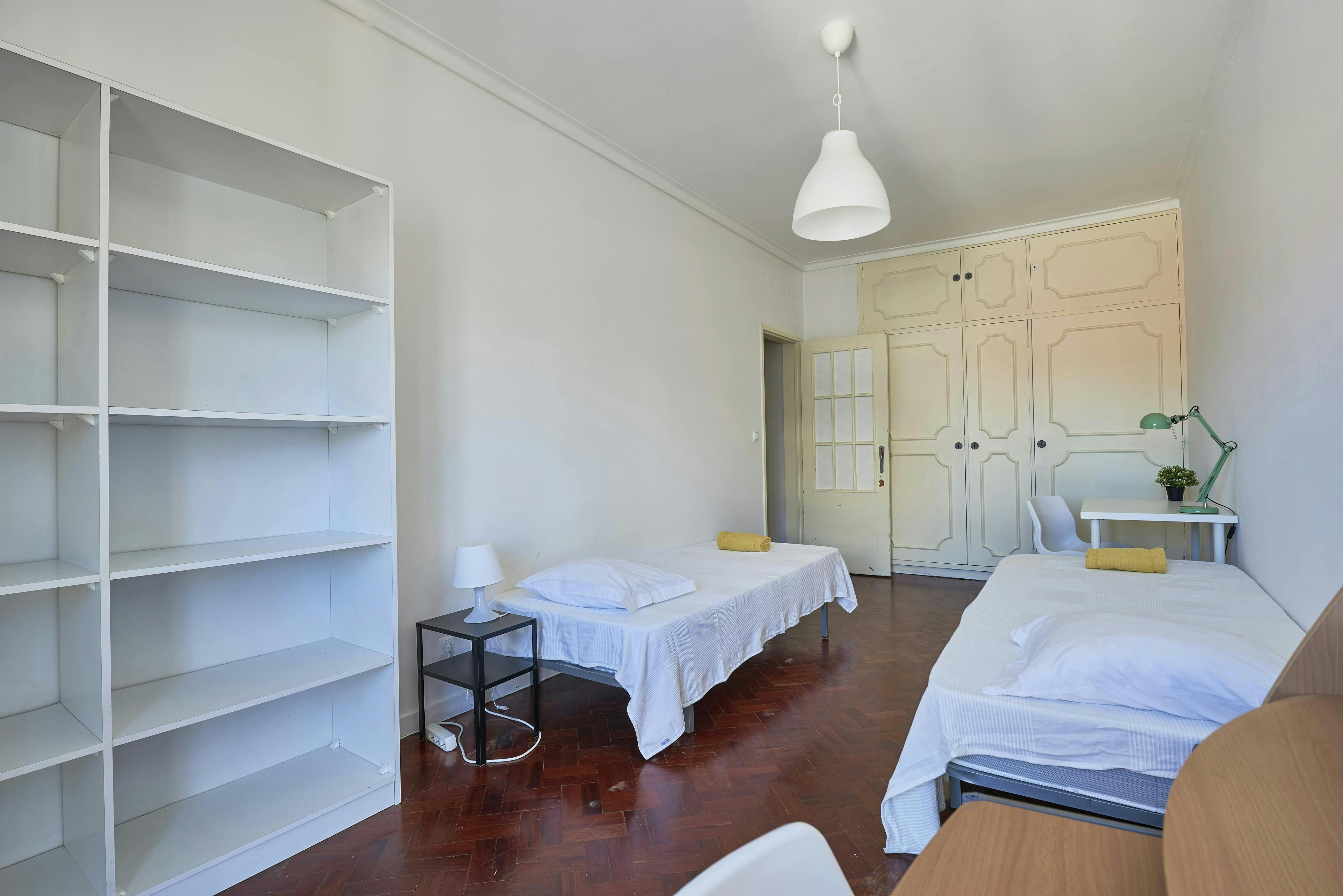 Apartment Lisbon, 100m² — photo 9