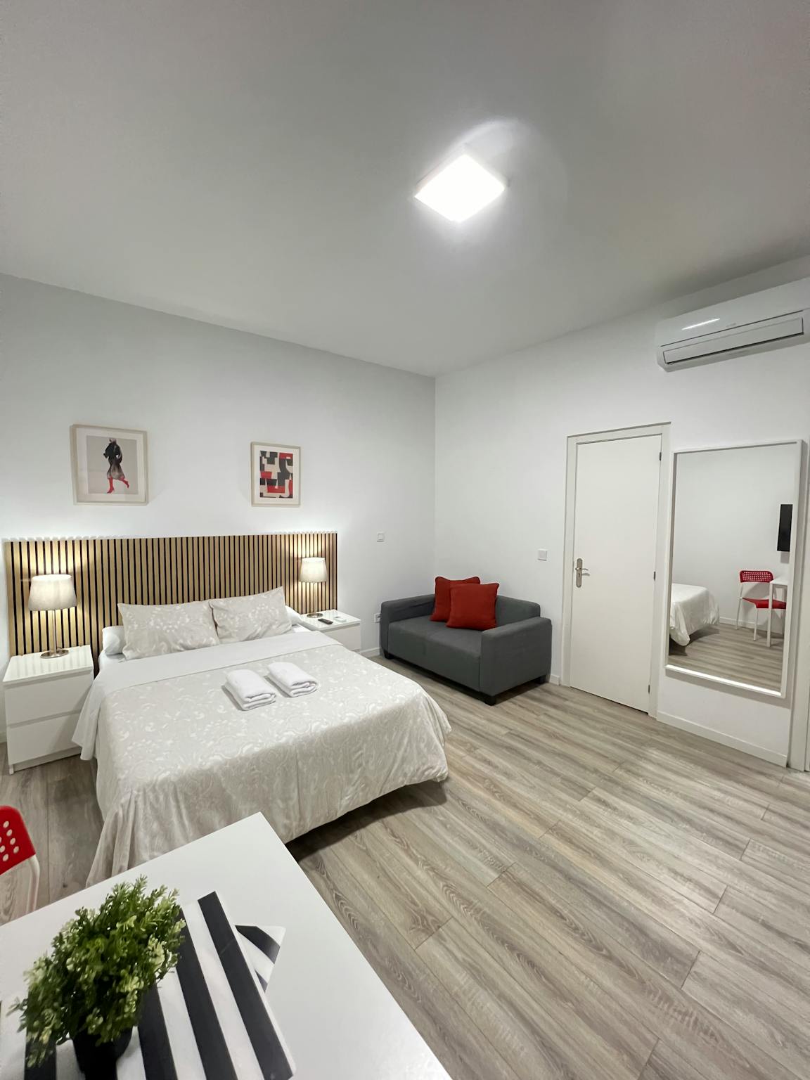 Calle de Vallehermoso, Madrid preview