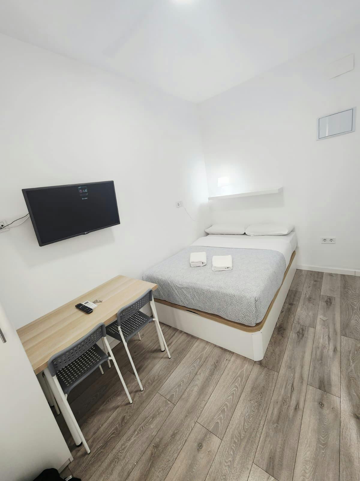 Calle de Vallehermoso, Madrid preview