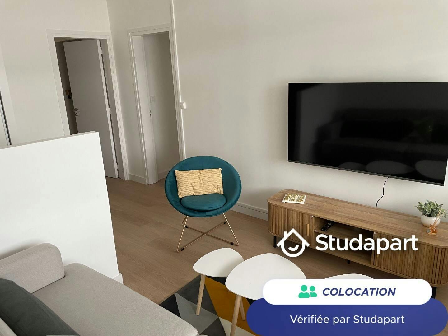 WG-Zimmer zu mieten für 395 € pro Monat in Saint-Brieuc, Place de la Liberté