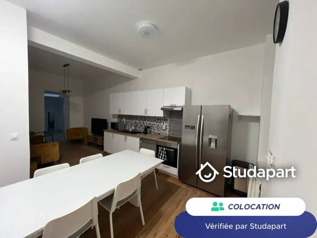 Приватна кімната за оренду для 400 EUR на місяць у Valenciennes, Rue de l'Abbé Victor Senez