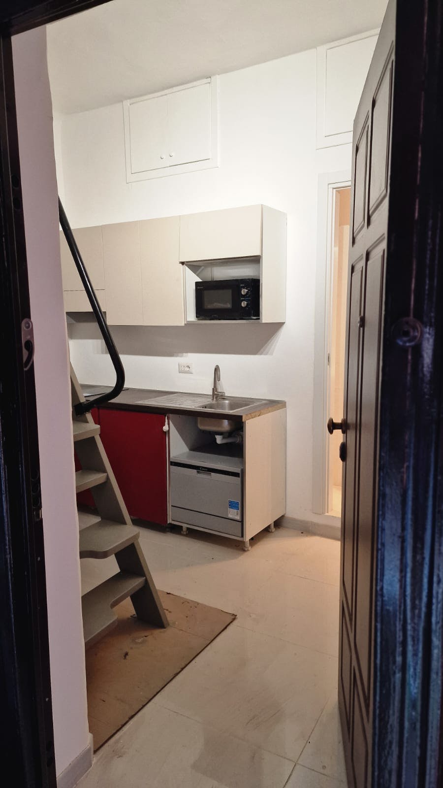 Apartment Milan, 2 beds, 60m² — photo 2