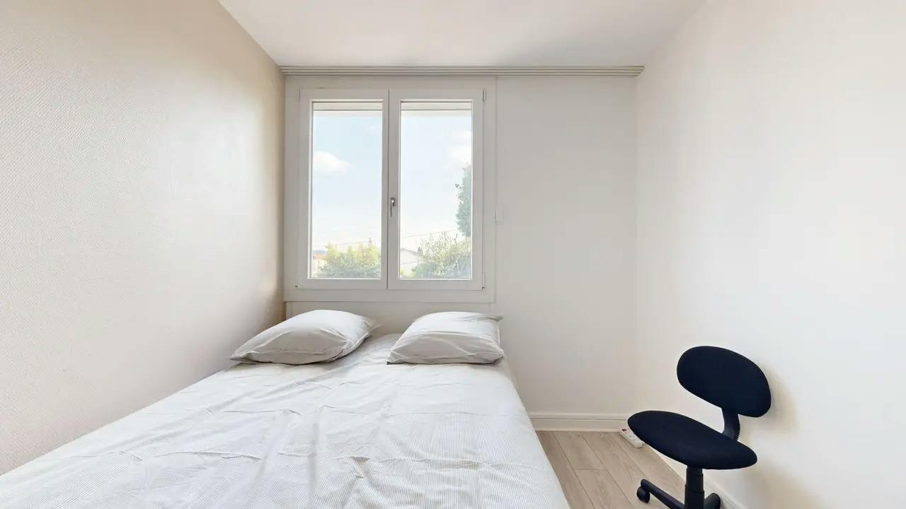 Private room in Avenue de Montrapon, Besançon (1538526) room image 1