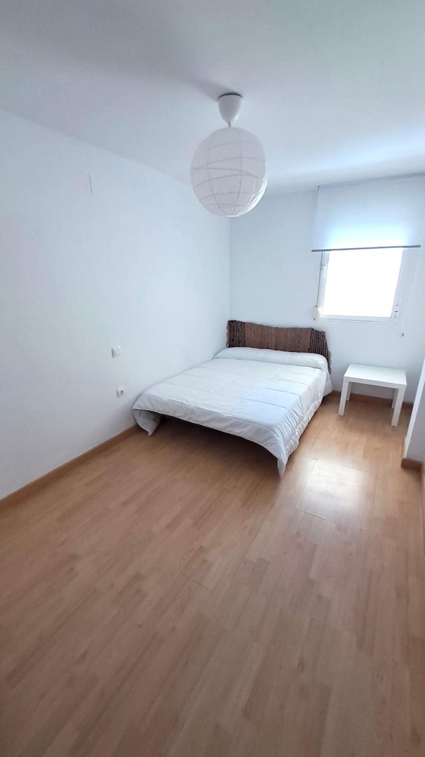 Calle Suárez Somontes, Badajoz preview