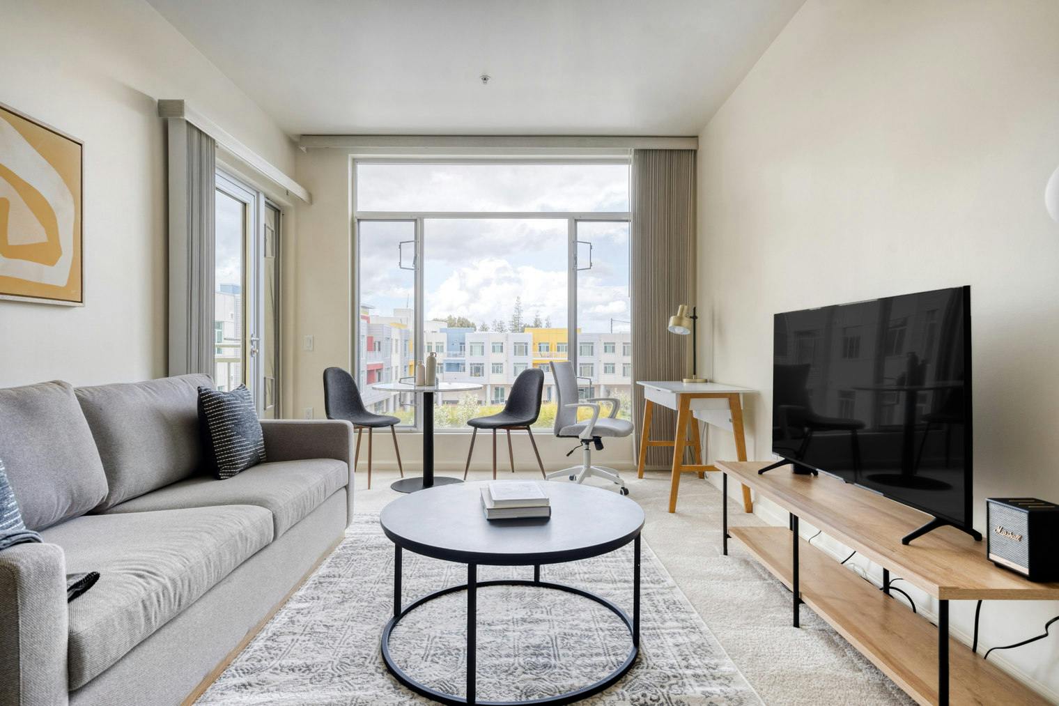 公寓 正在以 $6,888 的月租出租，其位于 Palo Alto, Park Boulevard