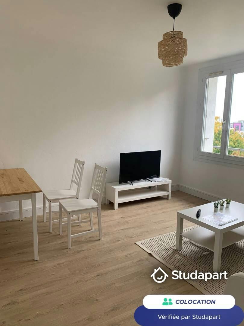 Private room for rent on Rue des Chalâtres, Nantes - Vue 3