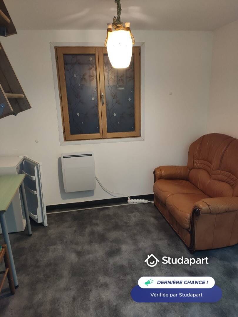 Apartment for rent for €680 per month in Saint-Maur-des-Fossés, Avenue Louis Blanc