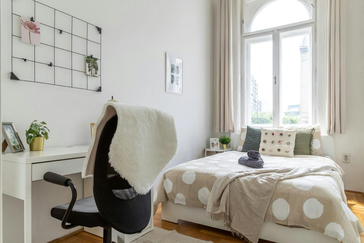 preview gallery tile