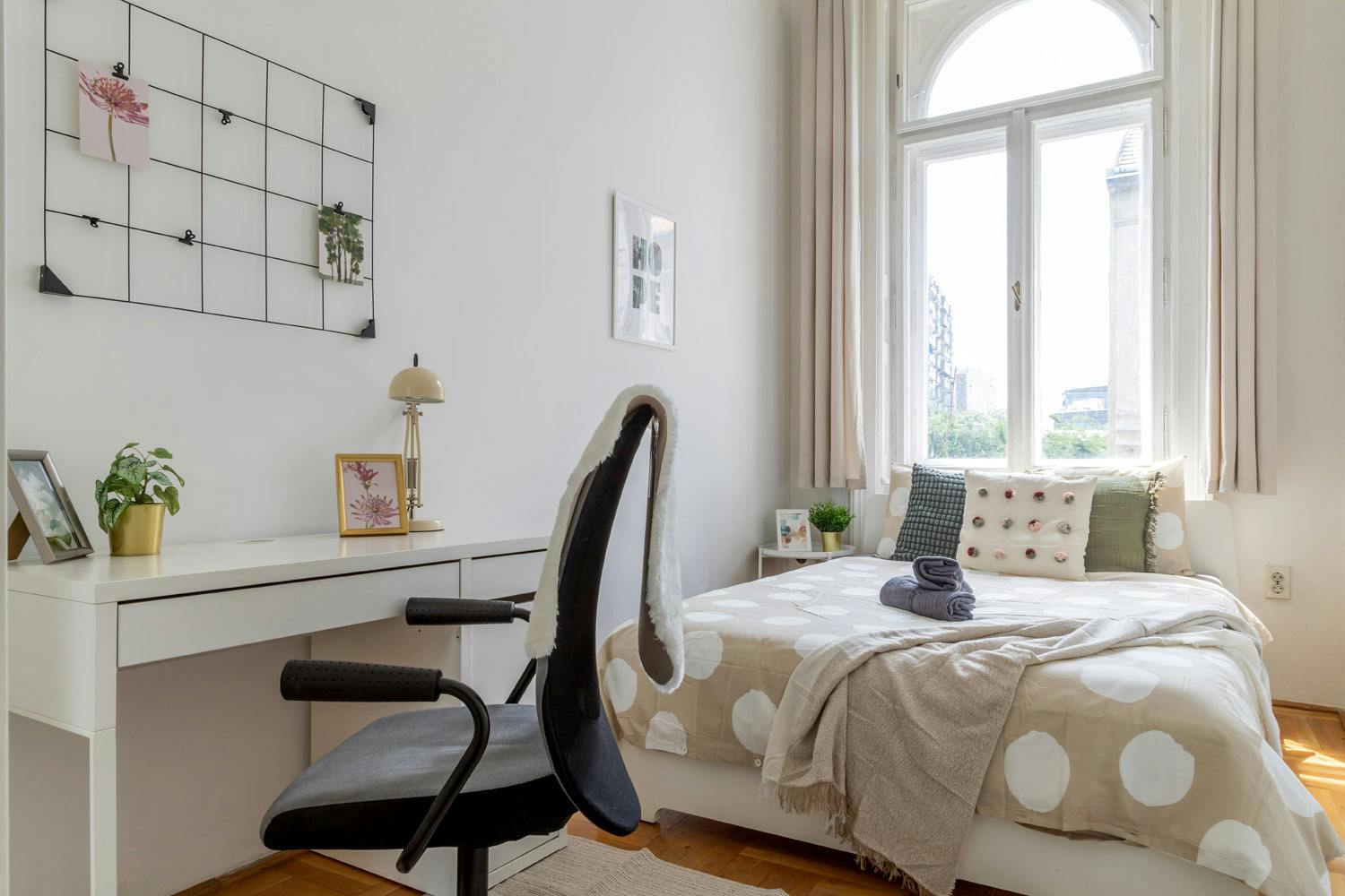 preview gallery tile