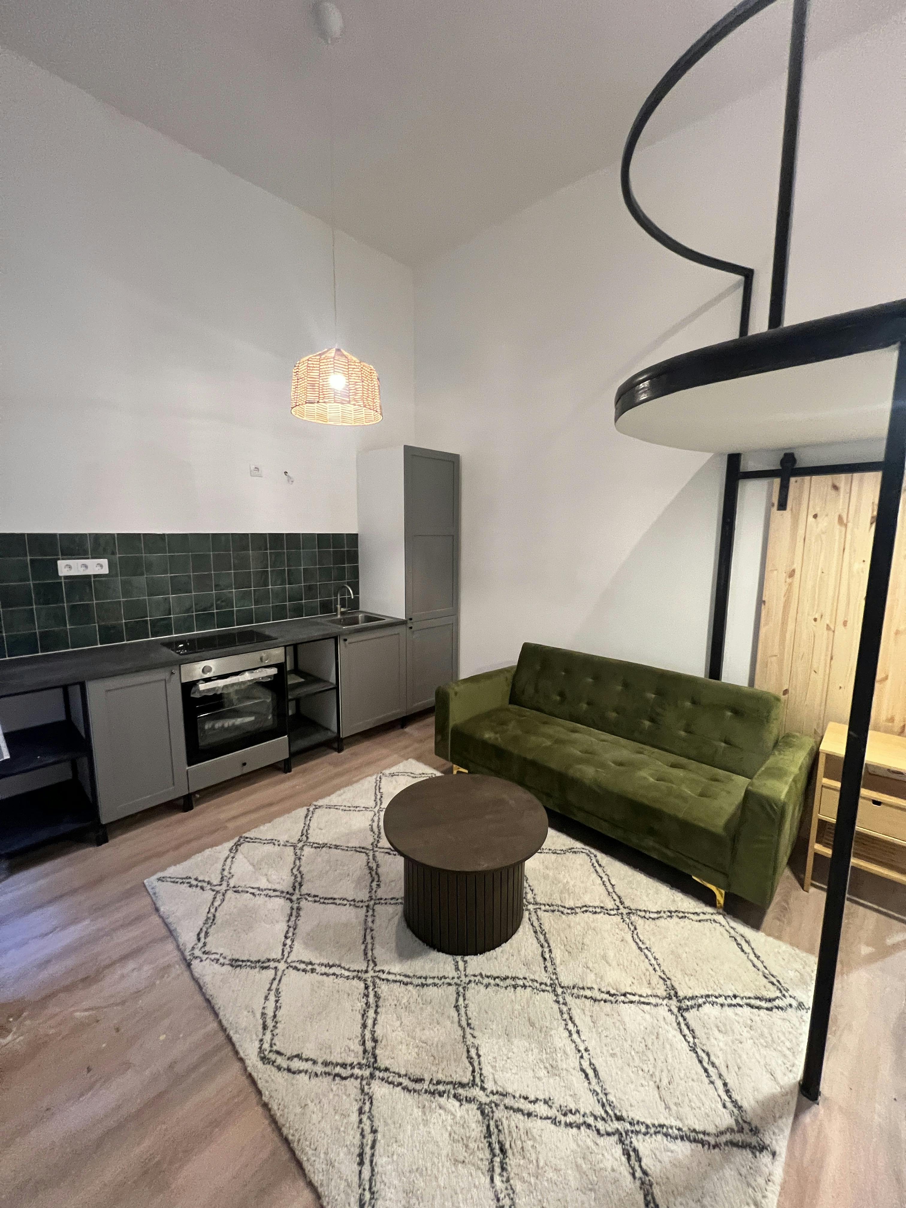 Somogyi Béla utca, Budapest preview