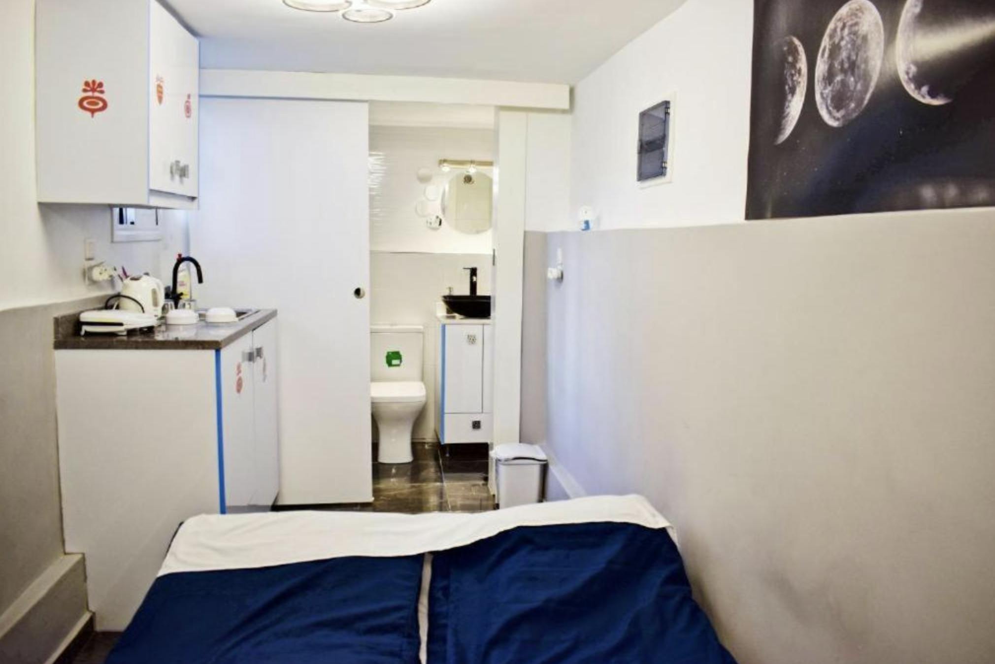 Studio à louer pour 500 €/mois à Argyroúpoli, Averof