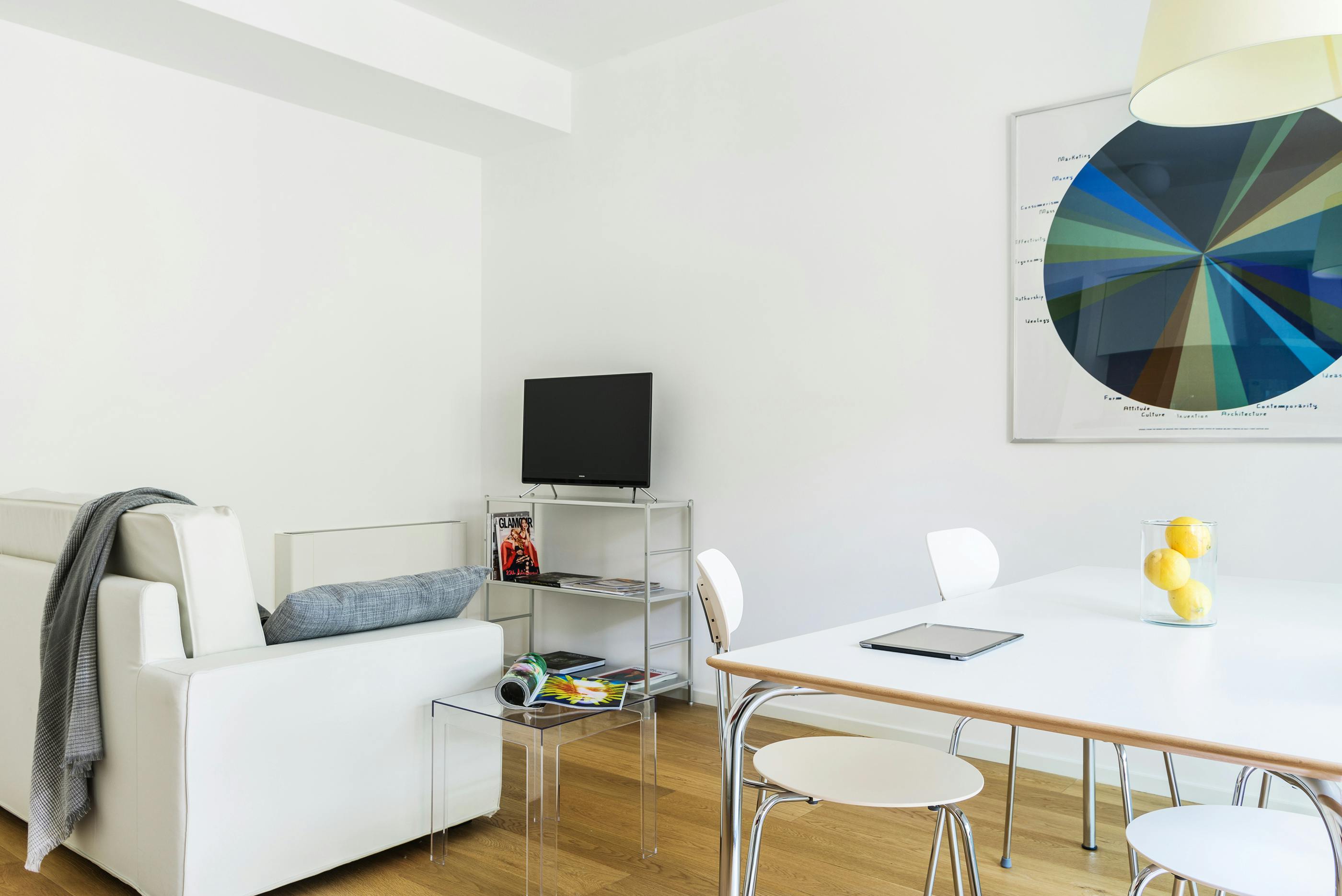 Apartment for rent for €2,300 per month in Milan, Via dei Sormani