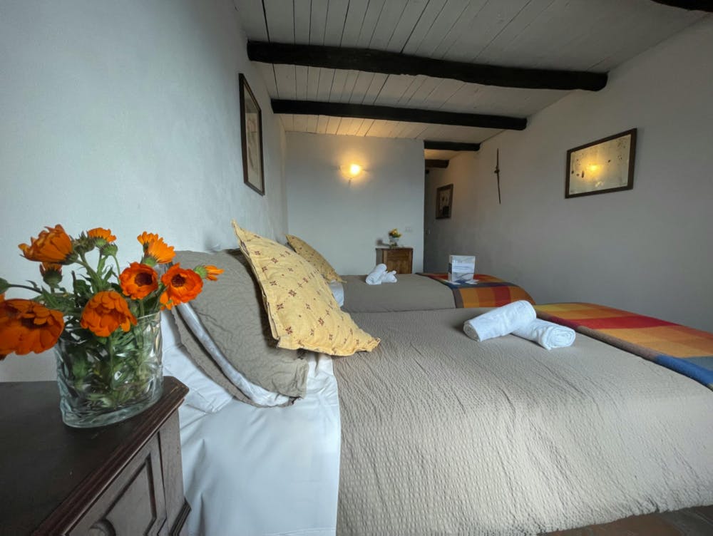 Apartment for rent for €3,604 per month in Bajardo, Via Piecastello