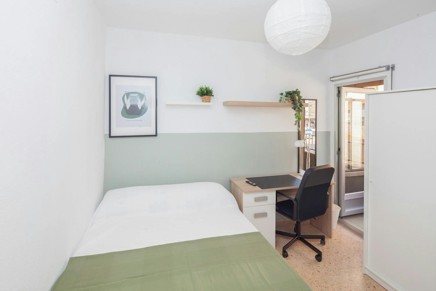 Carrer Julián Peña, Valencia preview