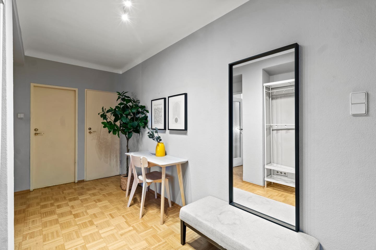 preview gallery tile