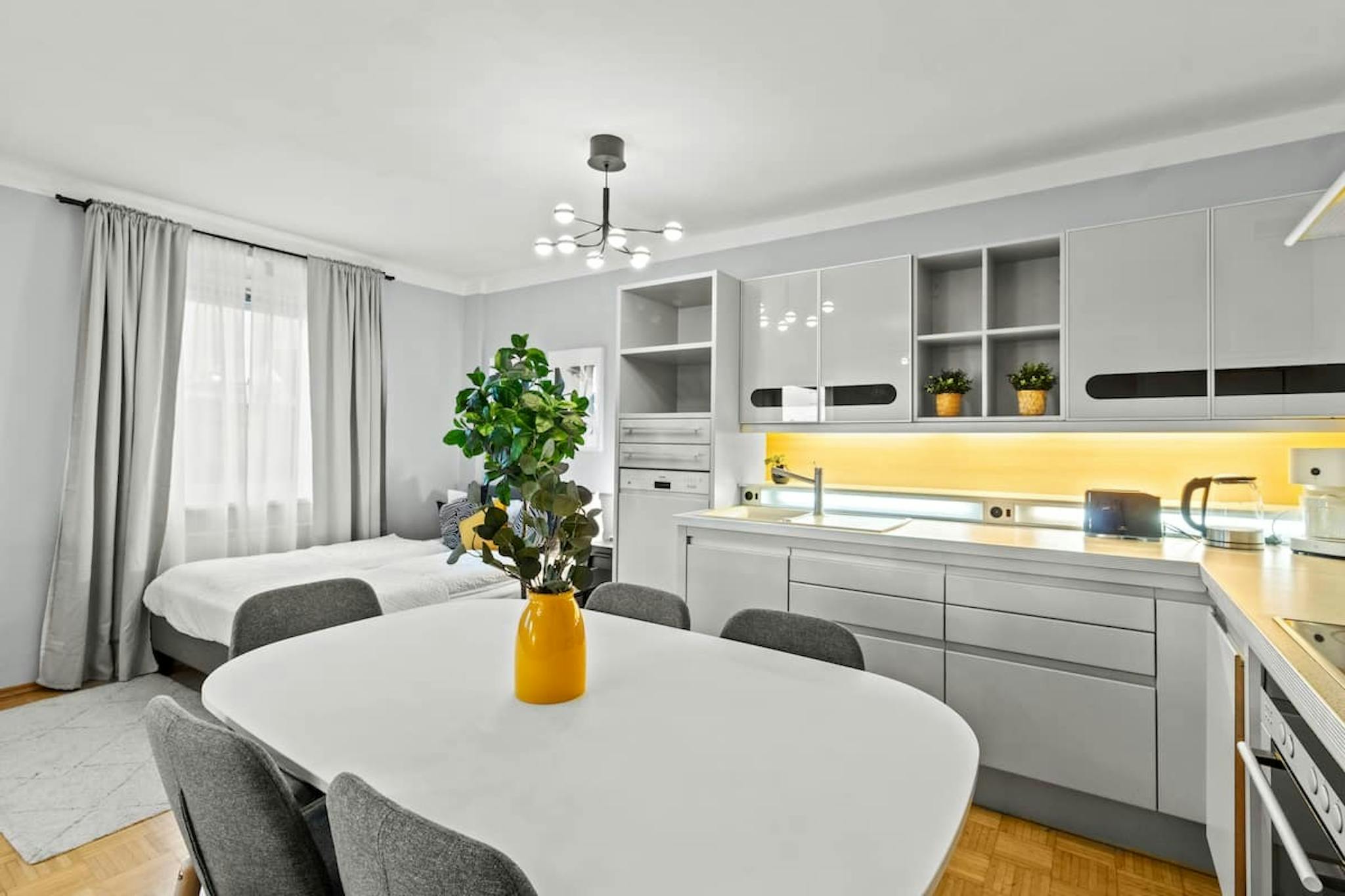 Franzensbrückenstraße, Vienna preview