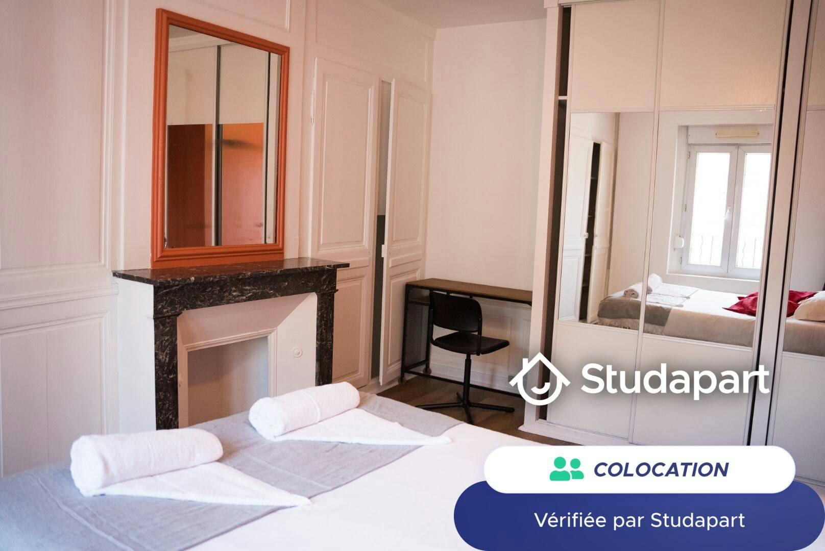 Private room for rent on Rue d'Ernemont, Rouen - View 5