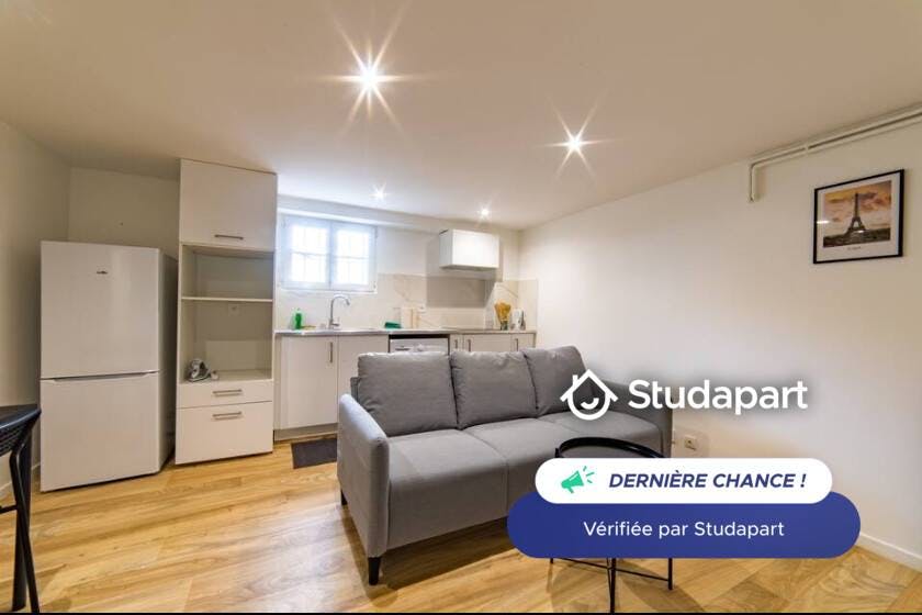 Apartment for rent for €1,650 per month in Villejuif, Rue de l'Épi d'Or