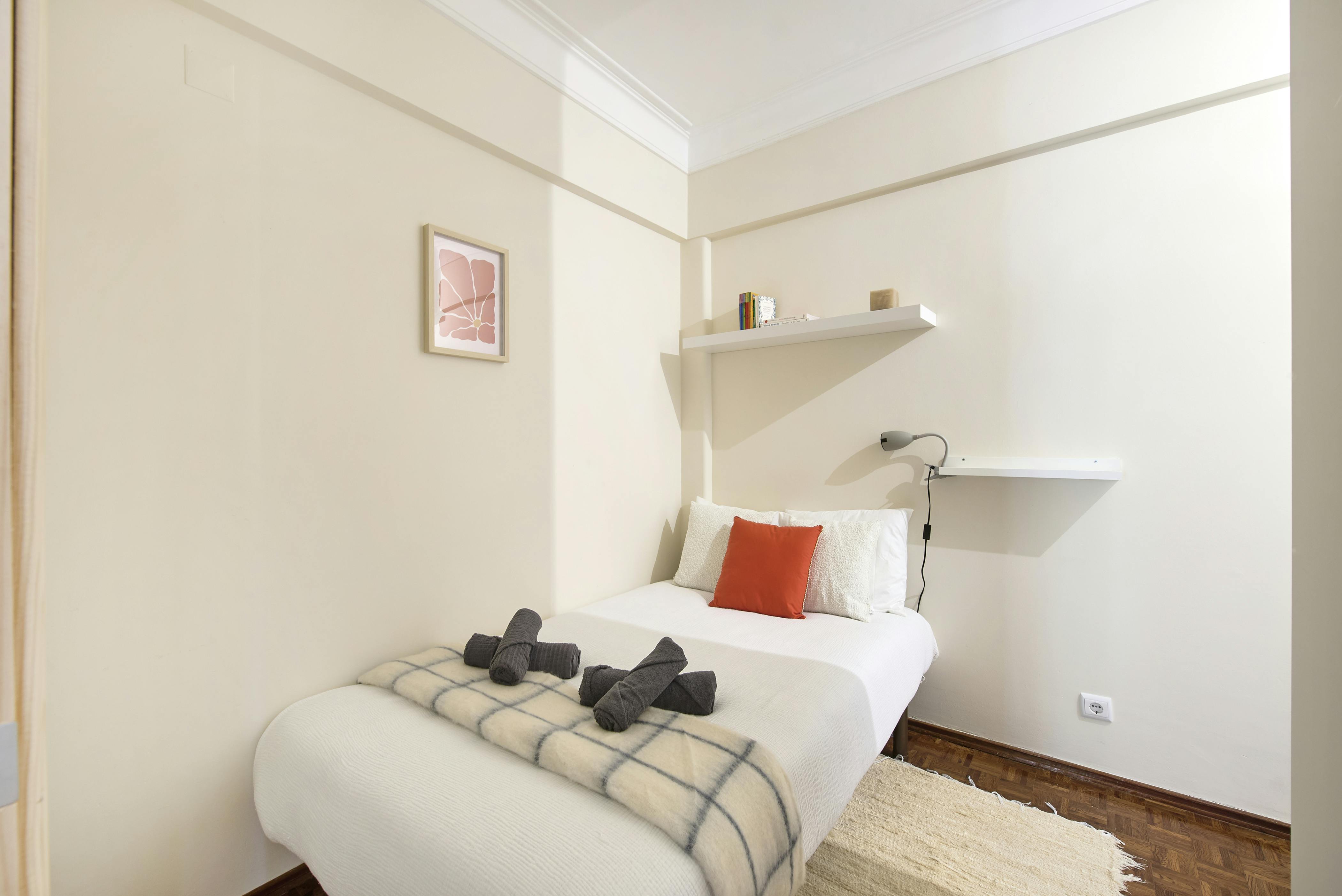 Rua Coronel Marques Leitão, Lisbon preview