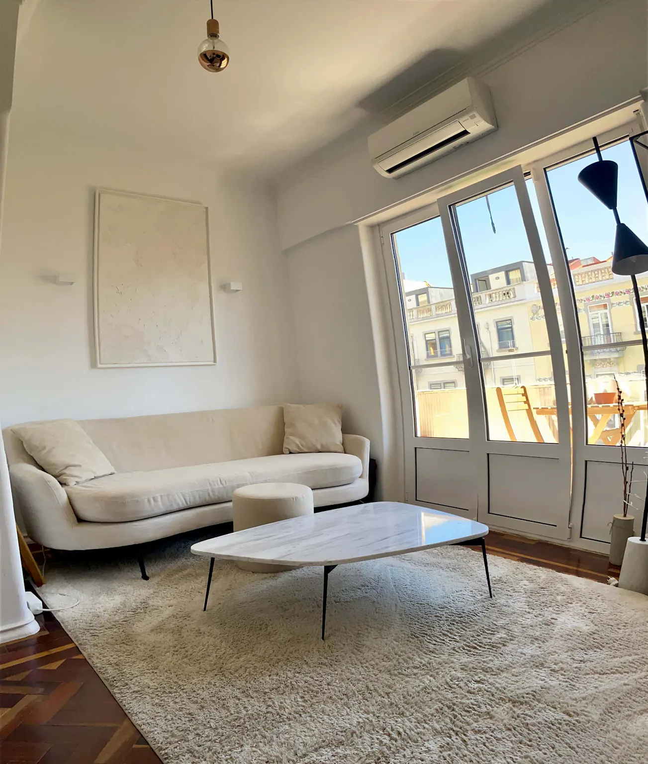 1-Bedroom Apartment in Avenida Defensores de Chaves, Lisbon 1