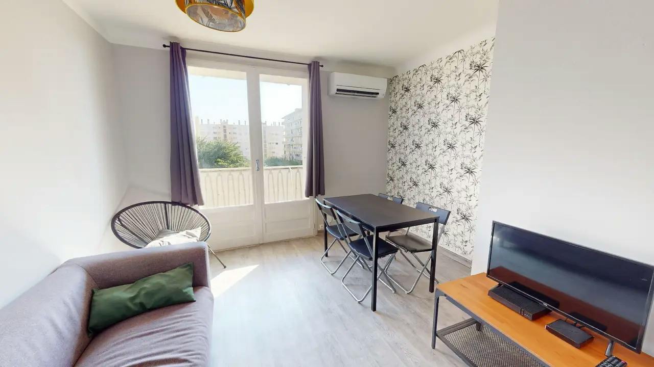 Private room in Rue Jean Vachet, Montpellier (1539505) room image 9