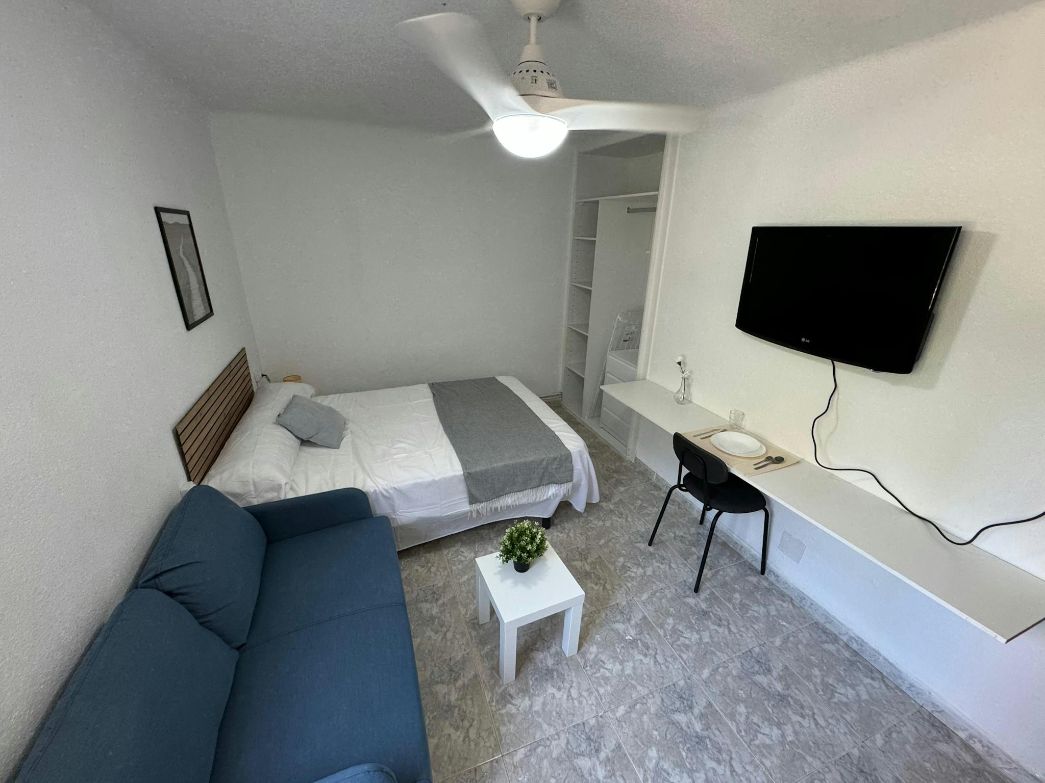 Calle de la Duquesa de Parcent, Madrid preview