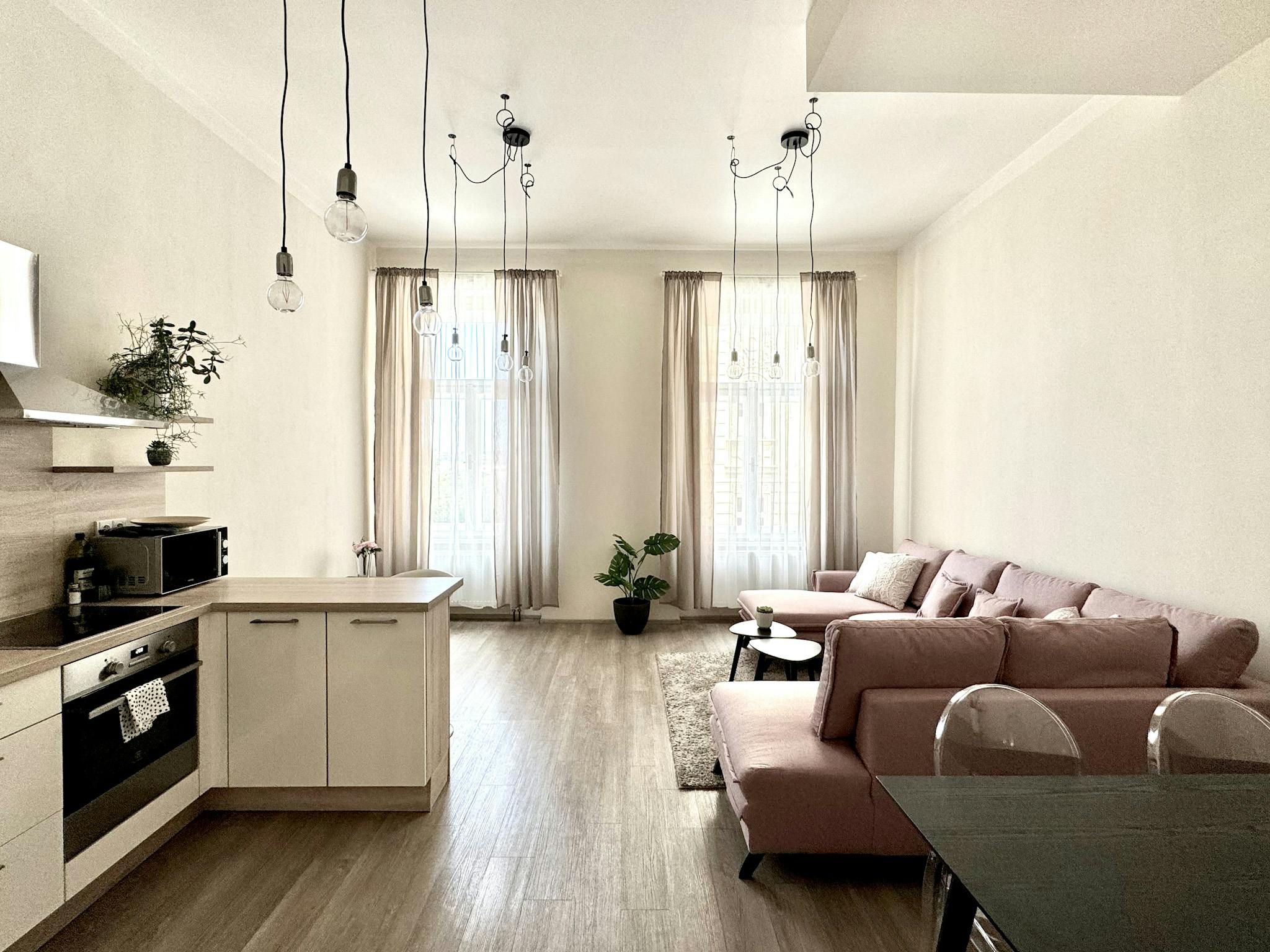 Apartment for rent for CZK 106,694 per month in Prague, Španělská