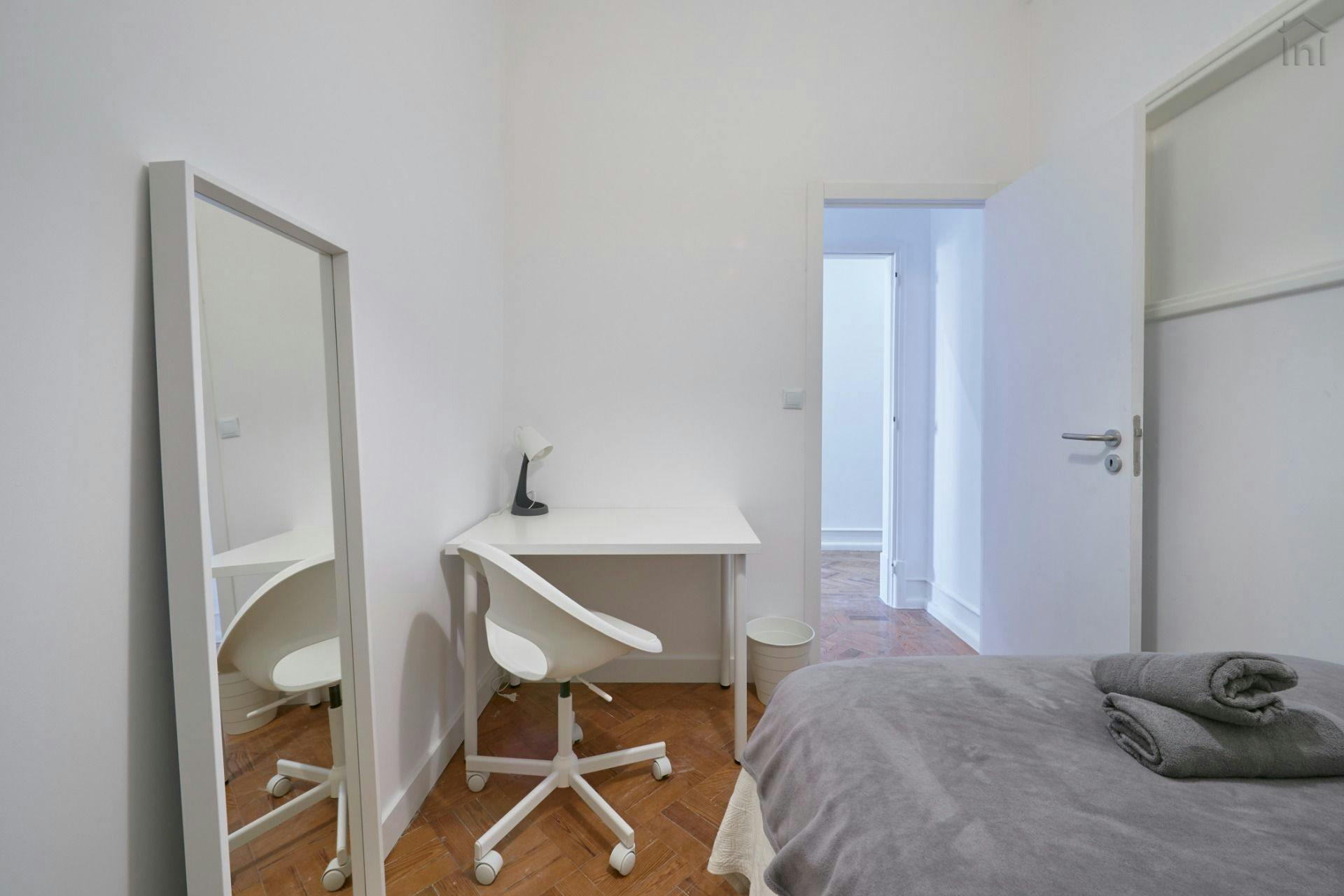 Apartment Lisbon, 100m² — photo 3