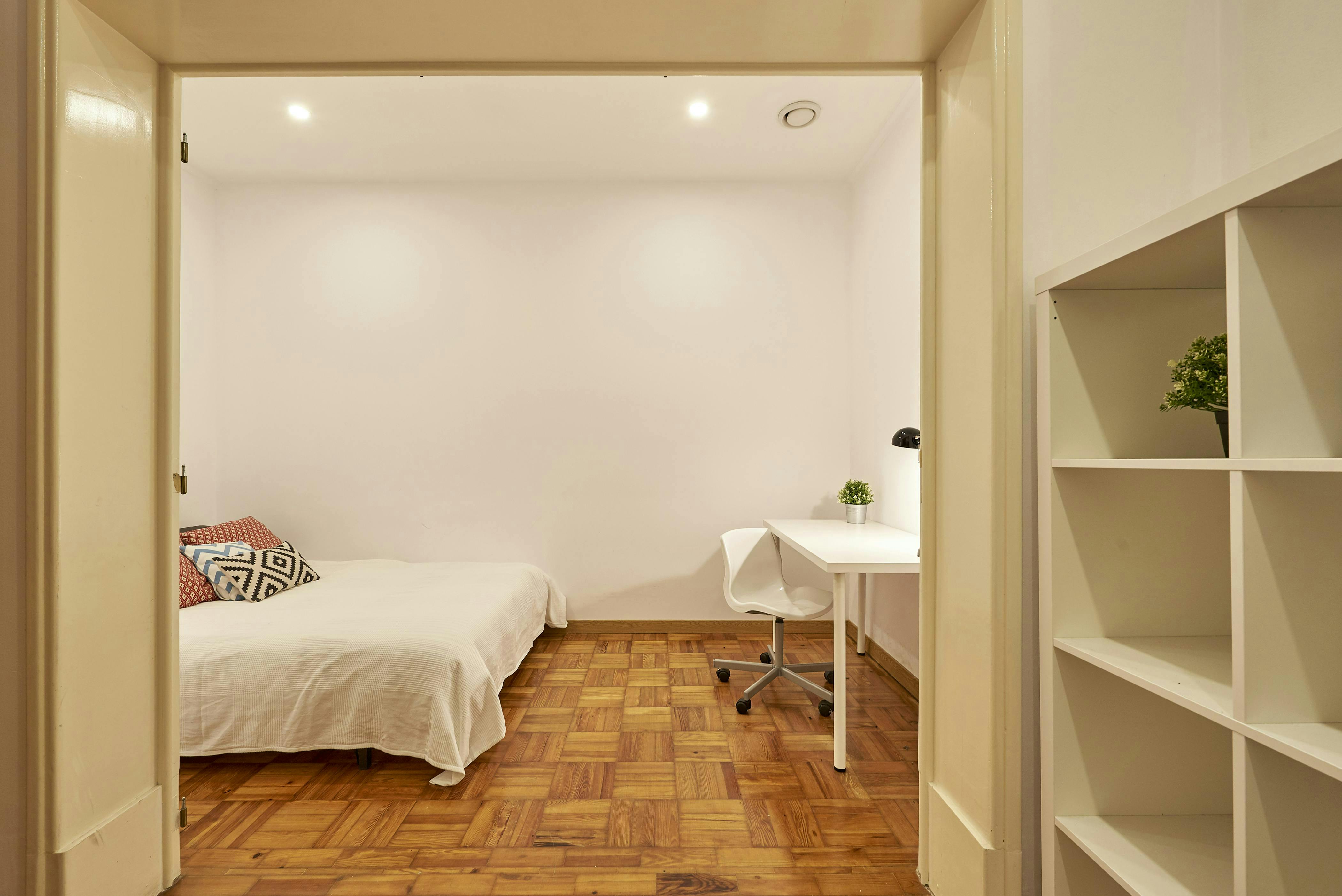 Apartment Lisbon, 100m² — photo 4