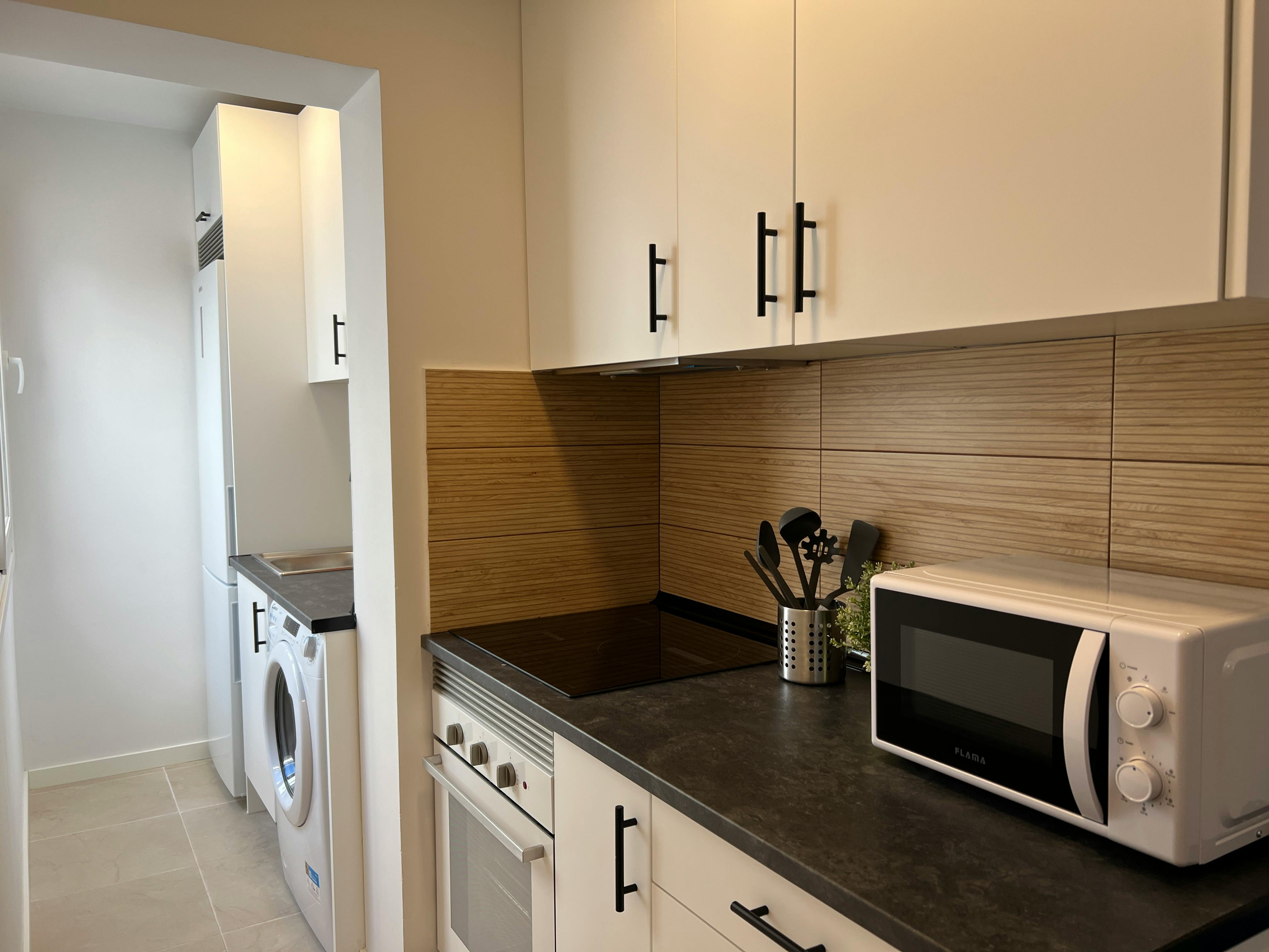 Apartment Madrid, 69m² — photo 2