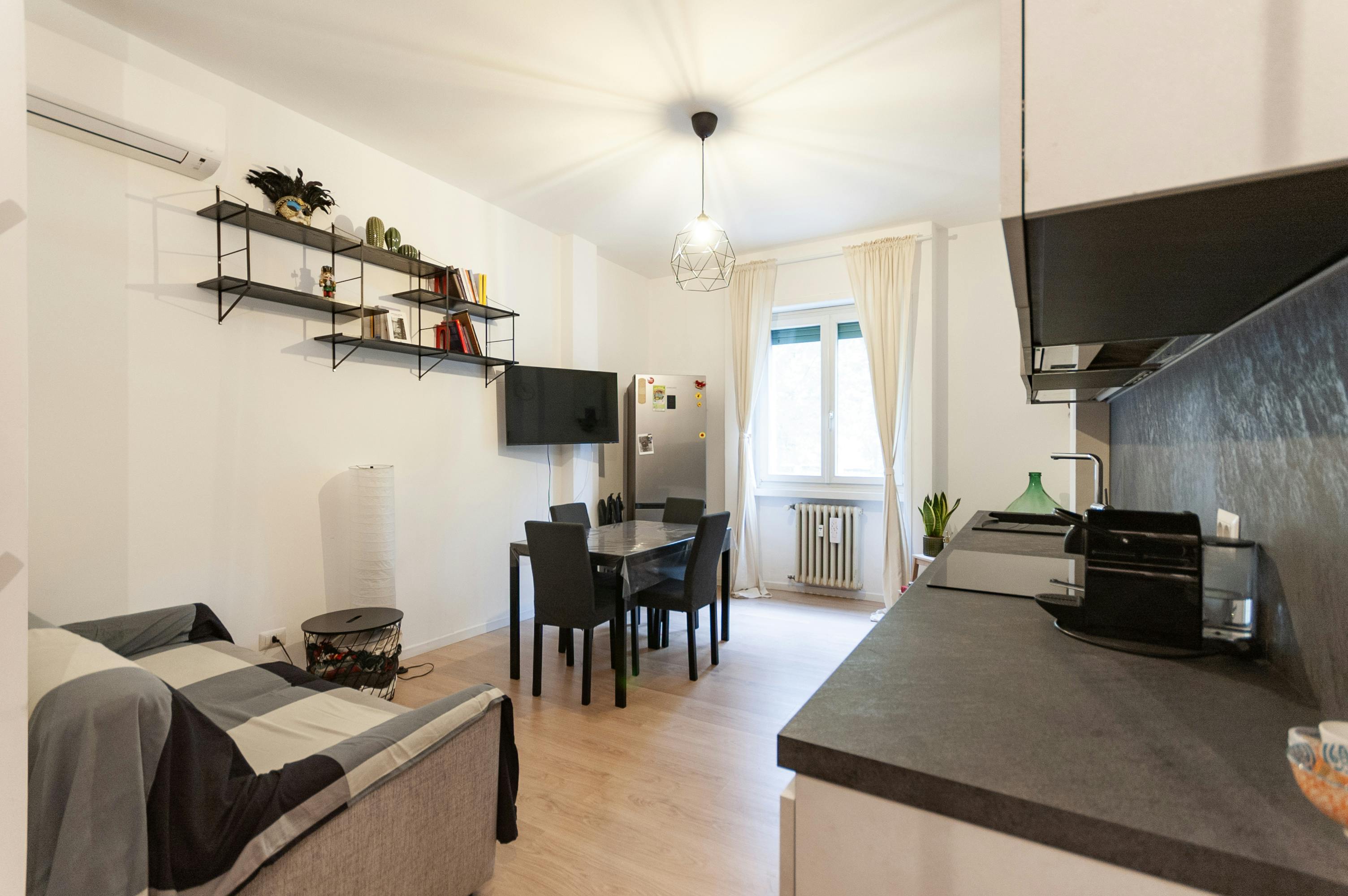 Viale Pisa, Milan preview