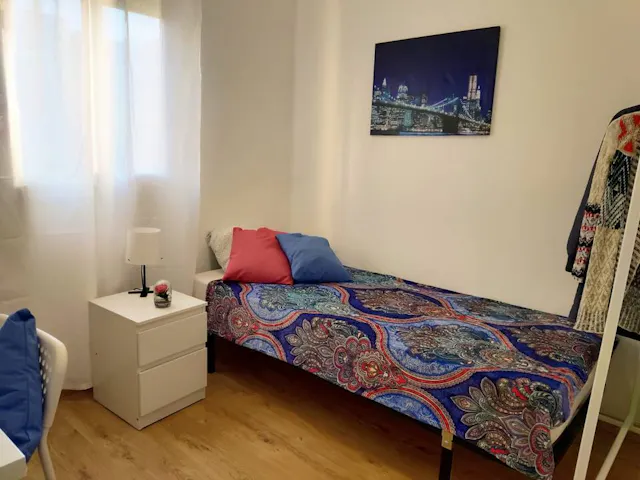 Private room in Carrer del Literat Azorín, Valencia (1539834) room image 1