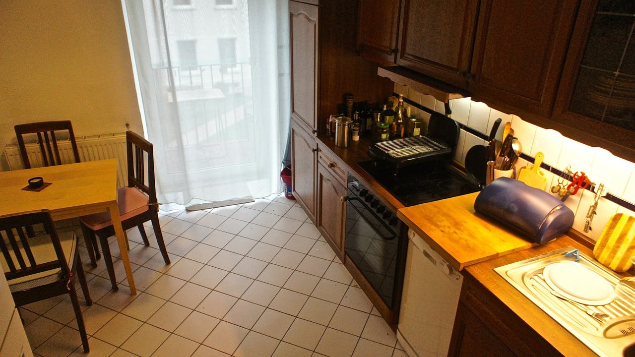 Private room for rent on Sedanstraße, Munich - Widok 3