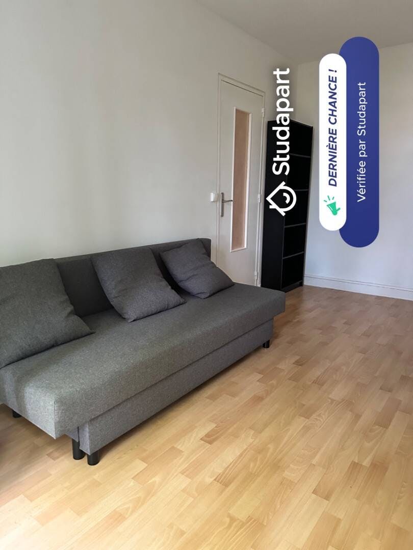 Lägenhet att hyra för 750 € i månaden i Reims, Chaussée Saint-Martin