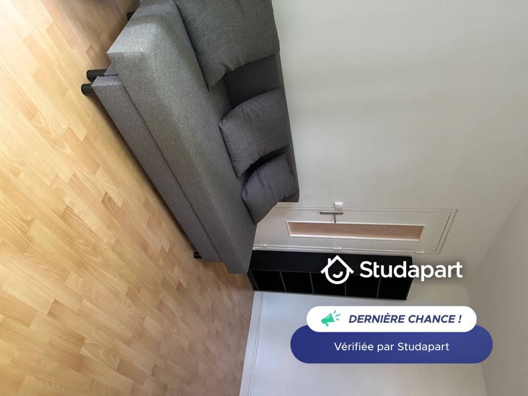 Apartamento para alugar por € 750 por mês em Reims, Chaussée Saint-Martin