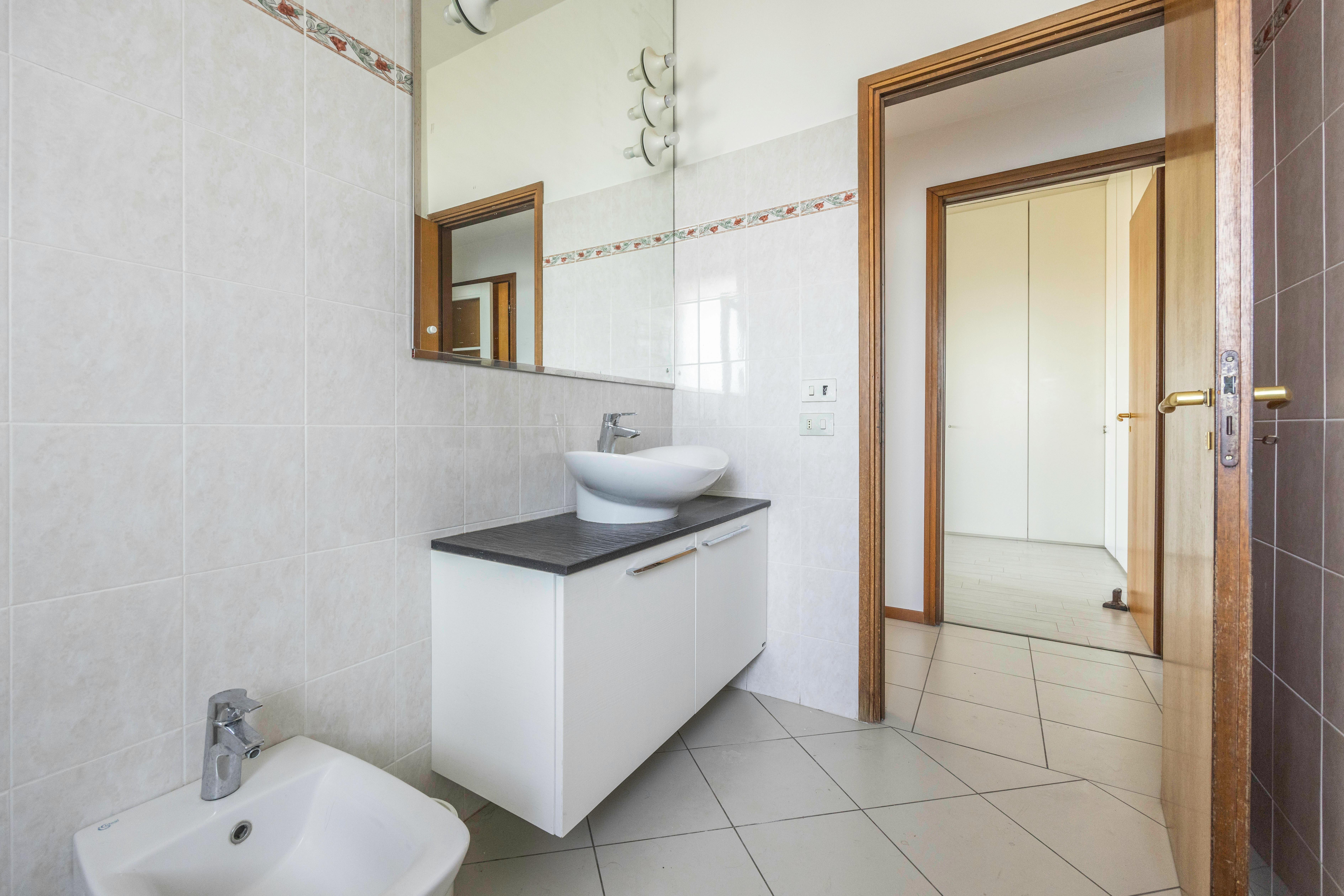 Single room Bologna, 1 bed, 14m² — photo 7