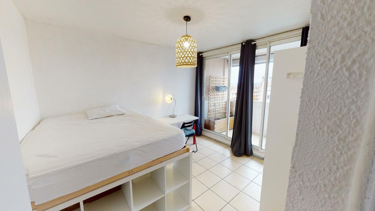 Отдельная комната сдается в аренду за 368 € в месяц в Toulouse, Chemin de Pelleport
