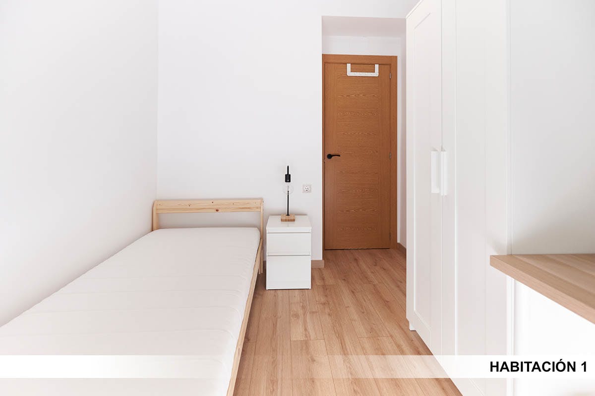 Calle Higuera de la Sierra, Sevilla preview